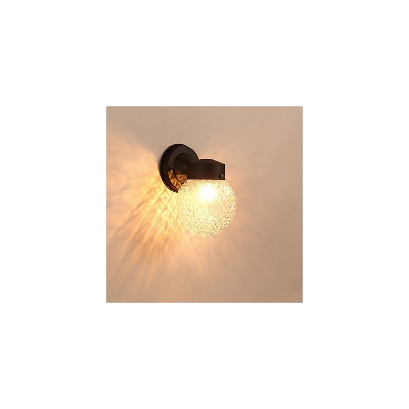 Aplique de pared moderno contemporáneo con acabado en óxido negro, ideal para apliques de pared con luz ambiental de estilo mini.