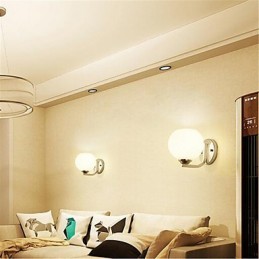 Apliques de pared con luz ambiental, protección ocular y brazo oscilante, con diseño electrochapado moderno y contemporáneo simple.
