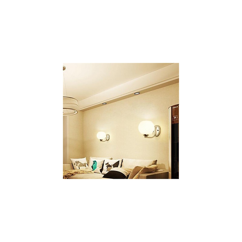 Apliques de pared con luz ambiental, protección ocular y brazo oscilante, con diseño electrochapado moderno y contemporáneo simple.