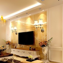 Apliques de pared con iluminación ambiental de cristal, modernos y contemporáneos, con acabado galvanizado.