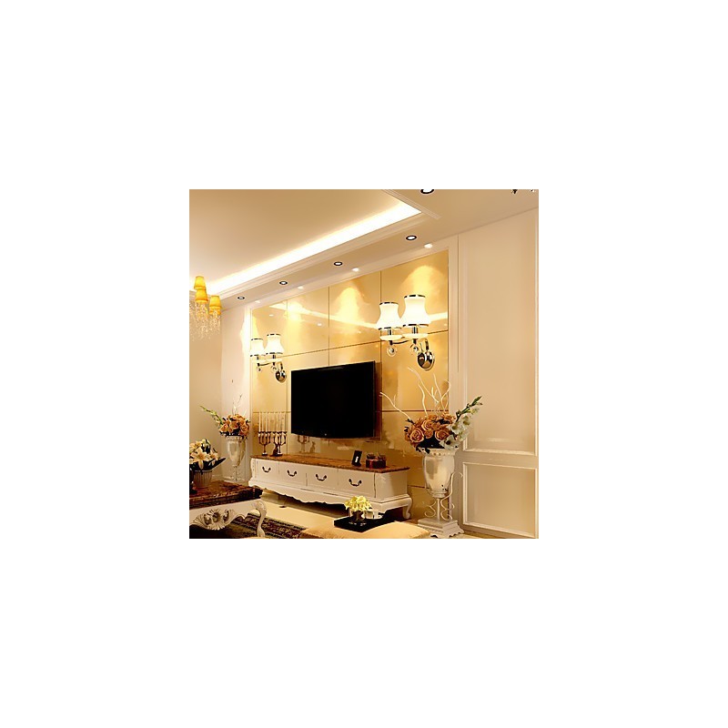 Apliques de pared con iluminación ambiental de cristal, modernos y contemporáneos, con acabado galvanizado.