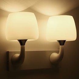 Apliques de pared con luz ambiental y protección ocular con pintura contemporánea moderna