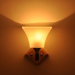 Pintura campestre contemporánea moderna para apliques de pared con iluminación ascendente.