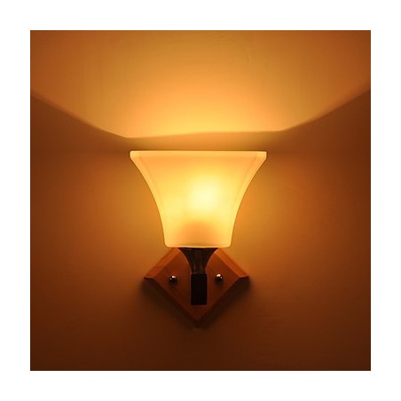 Pintura campestre contemporánea moderna para apliques de pared con iluminación ascendente. Pintura campestre contemporánea moderna para apliques de pared con iluminación ascendente.