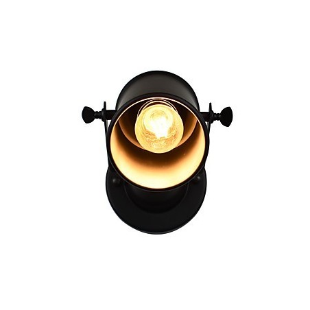 Lámpara de pared de acero pintado, estilo café americano negro, estilo retro, con sable de luz. Lámpara de pared de acero pintado, estilo café americano negro, estilo retro, con sable de luz.