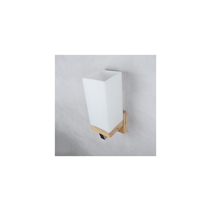 Apliques de pared modernos y contemporáneos para iluminación ascendente.