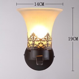 Lámpara de pared vintage de metal con vidrio y estilo campestre americano de una sola cabeza para comedor, sala de estar, entrada, vestíbulo, lámpara de pared decorativa