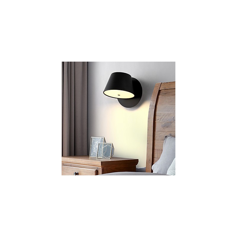 Apliques de pared con luz ambiental contemporánea moderna y característica