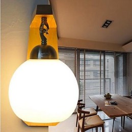 Lámpara de pared de madera con diseño de escalera de estilo japonés para dormitorio y mesita de noche