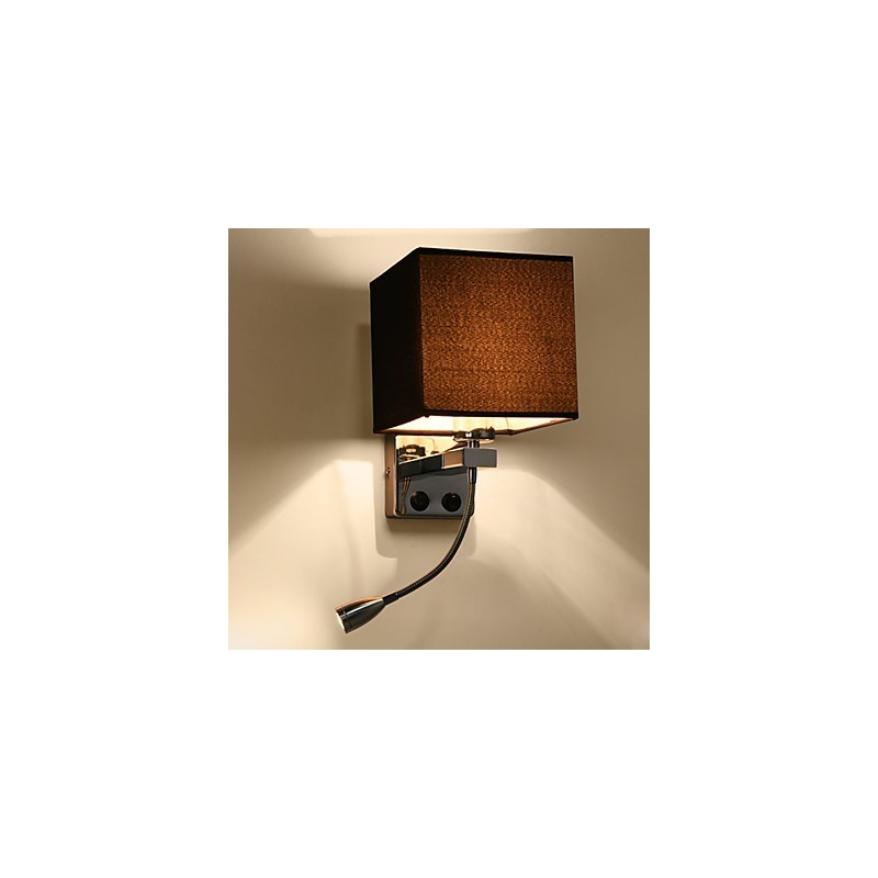 Apliques de pared modernos y contemporáneos con acabado galvanizado para iluminación ambiental.