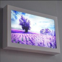Pintura contemporánea moderna integrada para apliques de pared con luz ambiental.
