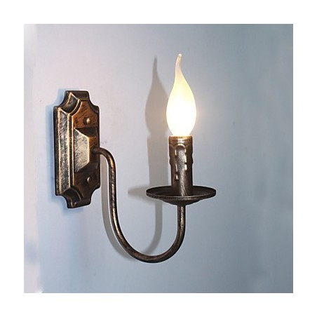 Lámpara de pared antigua con forma de vela, sencilla, para pasillo y balcón. Lámpara de pared antigua con forma de vela, sencilla, para pasillo y balcón.
