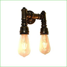 Aplique de pared rústico tradicional clásico de latón antiguo para luz ambiental.