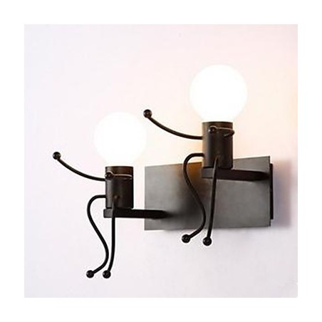 Lámpara de pared de hierro estilo country americano, creativa, para dormitorio, mesita de noche, cálida, estilo villano. Lámpara de pared de hierro estilo country americano, creativa, para dormitorio, mesita de noche, cálida, estilo villano.