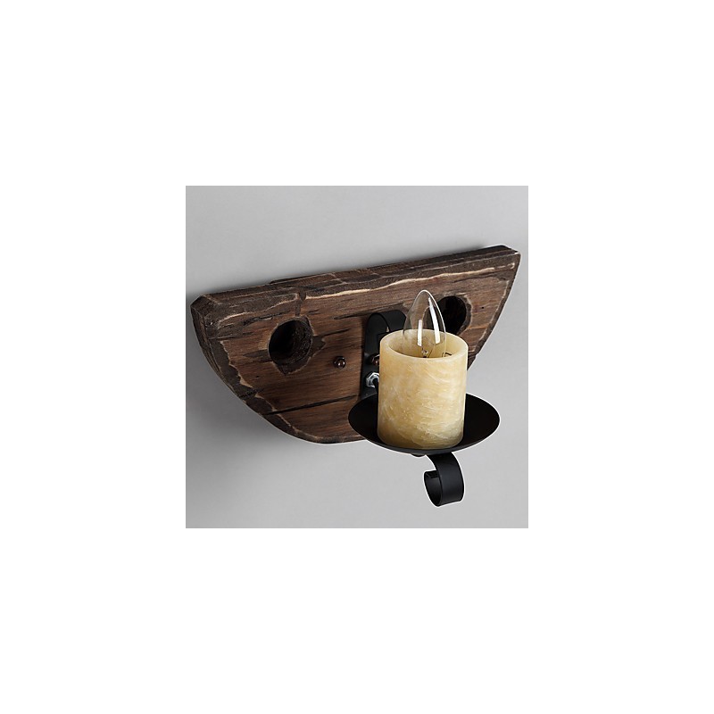 Apliques de pared de estilo mini con pintura rústica tipo cabaña.