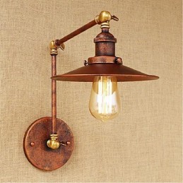 Aplique de pared plegable retráctil nostálgico industrial retro de brazo largo con aspecto oxidado.