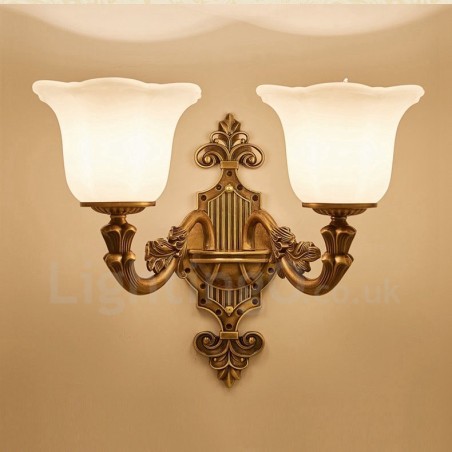 Apliques de pared de lujo de metal para interiores, de 2 luces, clásicos, tradicionales, para sala de estar, comedor y dormitorio. Apliques de pared de lujo de metal para interiores, de 2 luces, clásicos, tradicionales, para sala de estar, comedor y dormitorio.