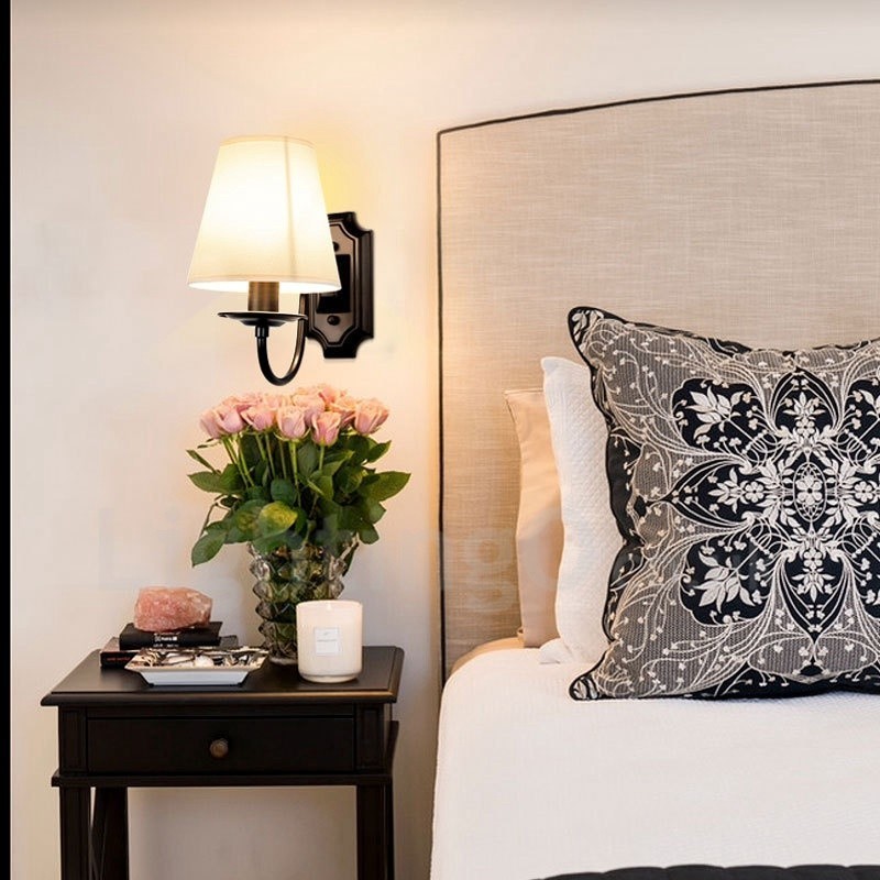 Apliques de pared contemporáneos y modernos de una sola luz para interiores