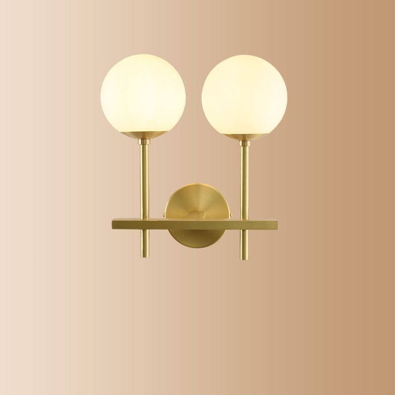 Lámpara de pared moderna Molecules Bean con pantalla esférica de cristal