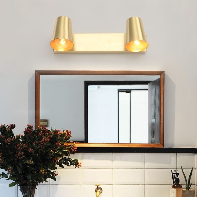 Lámpara de pared con espejo frontal de latón nórdico
