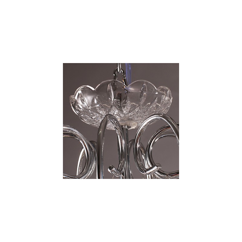 Lámpara de araña clásica tradicional de metal cromado y cristal