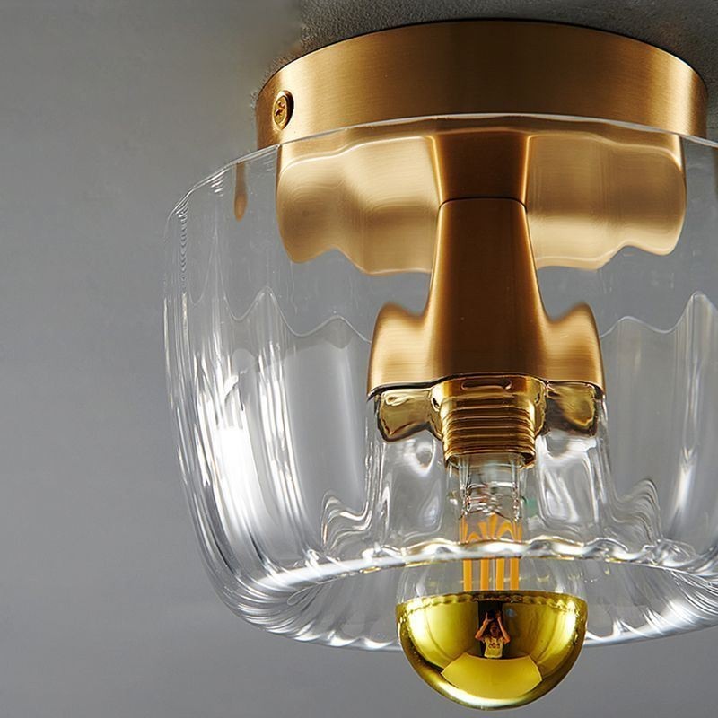 Iluminación de pared moderna con pantalla de vidrio transparente, aplique de pared cepillado.