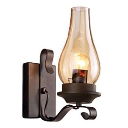 Lámpara de pared vintage de hierro forjado con una sola luz