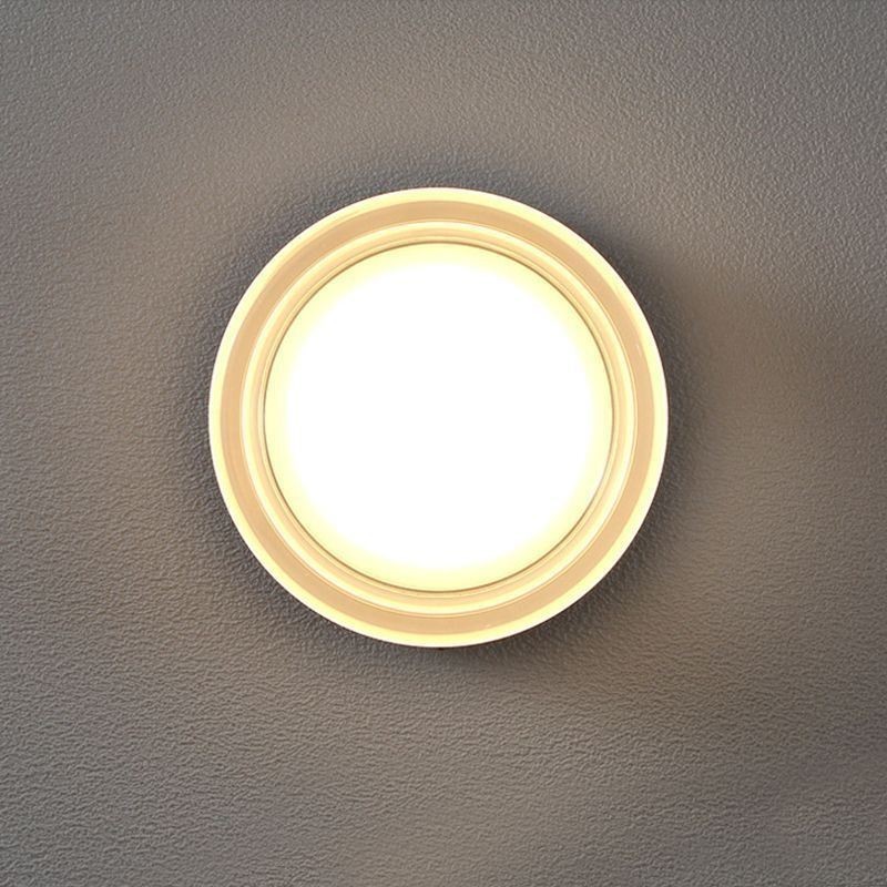 Aplique de pared moderno minimalista de acrílico de un solo cabezal redondo de hierro forjado, aplique de pared pequeño