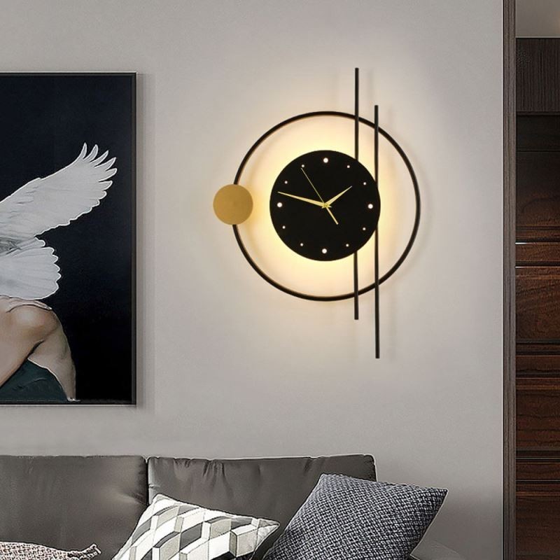 Lámpara de pared con reloj, moderna y minimalista, de hierro forjado.