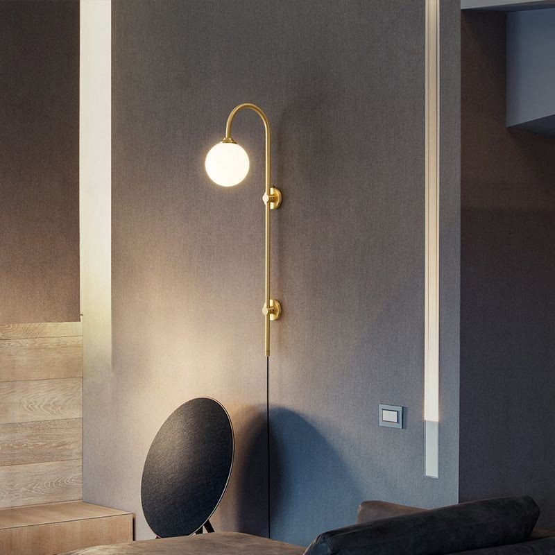 Aplique de pared moderno de oro cepillado