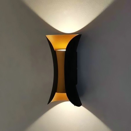 Lámpara de pared moderna, impermeable, para patio, balcón y pasillo. Lámpara de pared moderna, impermeable, para patio, balcón y pasillo.