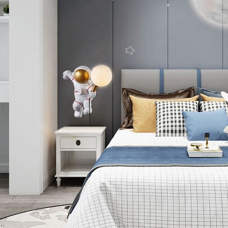 Aplique de pared moderno con diseño de astronauta creativo de resina para niños