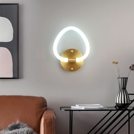 Aplique de pared moderno para interiores con forma de corazón Aplique de pared moderno para interiores con forma de corazón