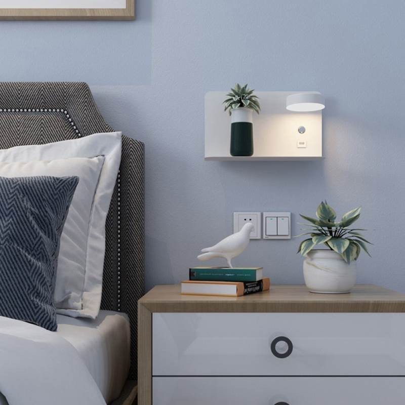 Lámpara de pared giratoria con puerto de carga USB
