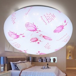 Lámpara de techo de estilo europeo contemporáneo y de moda contraída para absorber la luz.