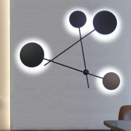 Aplique de pared moderno con forma geométrica de hierro
