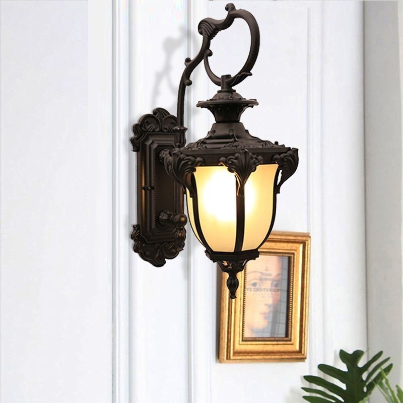 Lámpara de pared tallada impermeable para exteriores, estilo retro europeo, para patio y pasillo