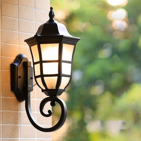 Aplique de pared europeo retro para exteriores, de un solo cabezal, resistente al agua, de vidrio esmerilado. Aplique de pared europeo retro para exteriores, de un solo cabezal, resistente al agua, de vidrio esmerilado.