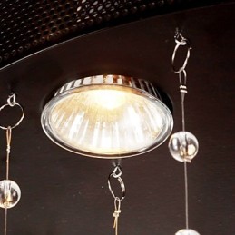 Lámpara de techo moderna semiempotrada con 3 luces y pantalla destacada en forma de mariposa