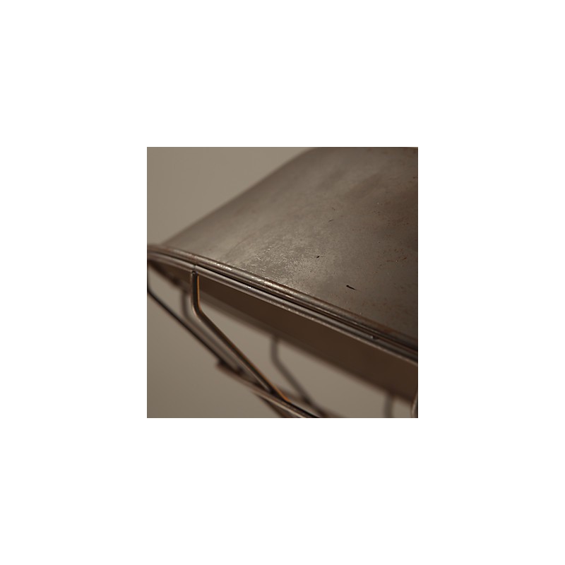 Lámpara colgante retro de 1 luz con pantalla de metal antiguo. Tienda.