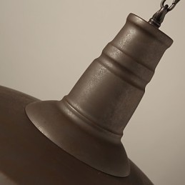 Lámpara colgante retro de 1 luz con pantalla de metal antiguo. Tienda.