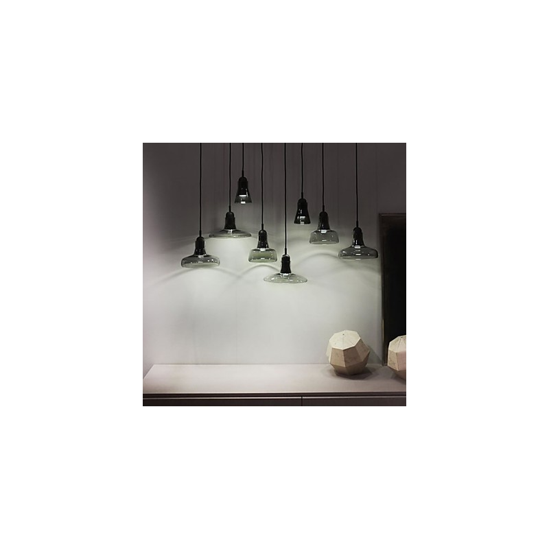 Lámpara de araña de cristal con decoración de sombras contemporánea y contraída.