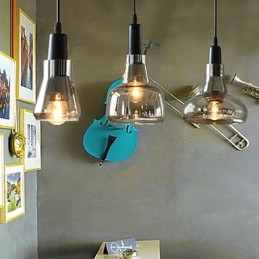 Lámpara de araña de cristal con decoración de sombras contemporánea y contraída.