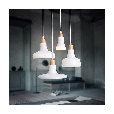 Lámpara colgante creativa de 4 luces con pantalla de hierro Lámpara colgante creativa de 4 luces con pantalla de hierro